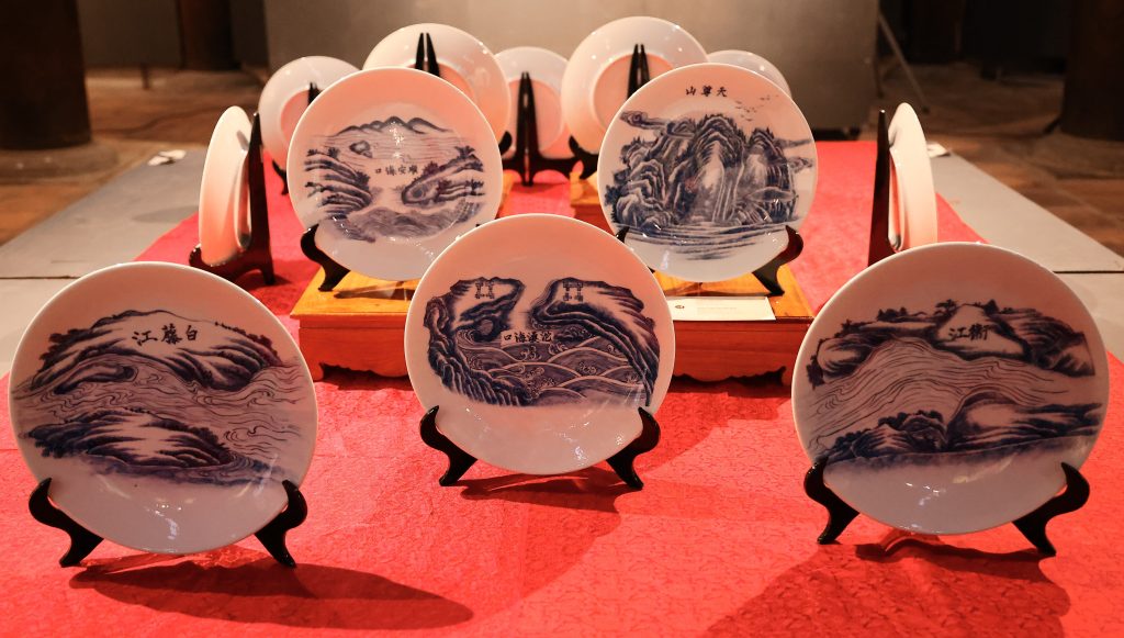 Đĩa sứ Phúc Lai Thành 